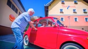 Produkcija Bakster -  Gostinsko podjetje Trojane (1)